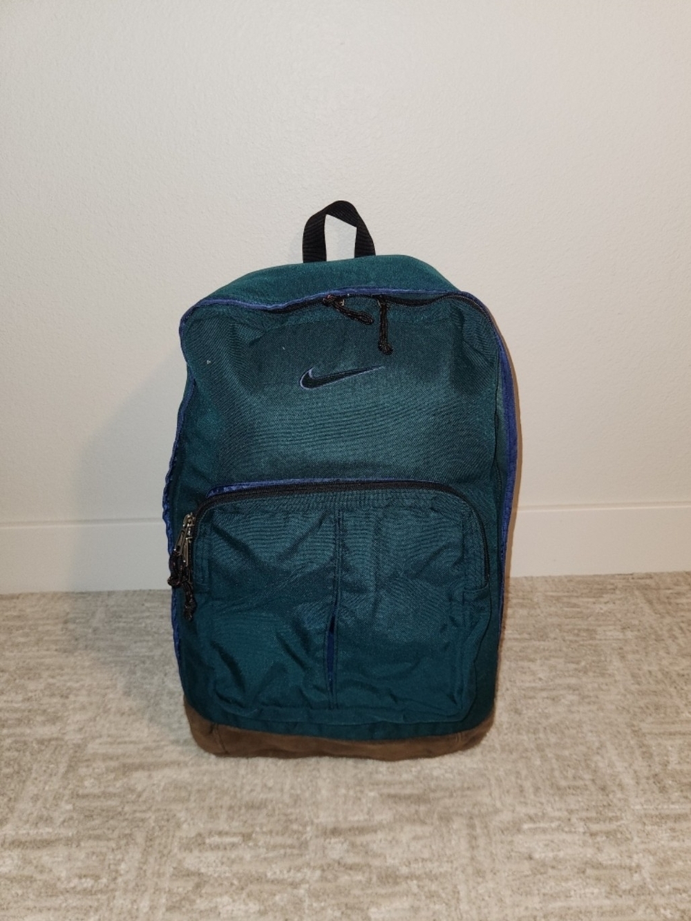 Vintage Y2K Nike Red Tag Vintage Green Colorblock Backpack Leather  Bottom Good
